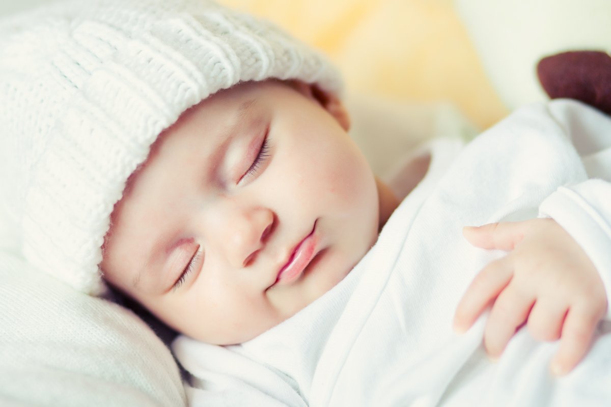 Giải đáp băn khoăn có nên cho trẻ sơ sinh nghe nhạc khi ngủ hay không 1