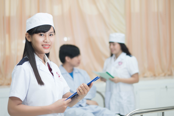Mức lương của Y sĩ đa khoa theo từng nơi làm việc